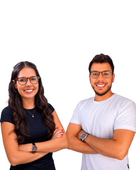 Mariana Dias, professora de Redação, e Vinicius Nicoletti, professor de Biologia, os dois professores da imersão Laboratório de Redação